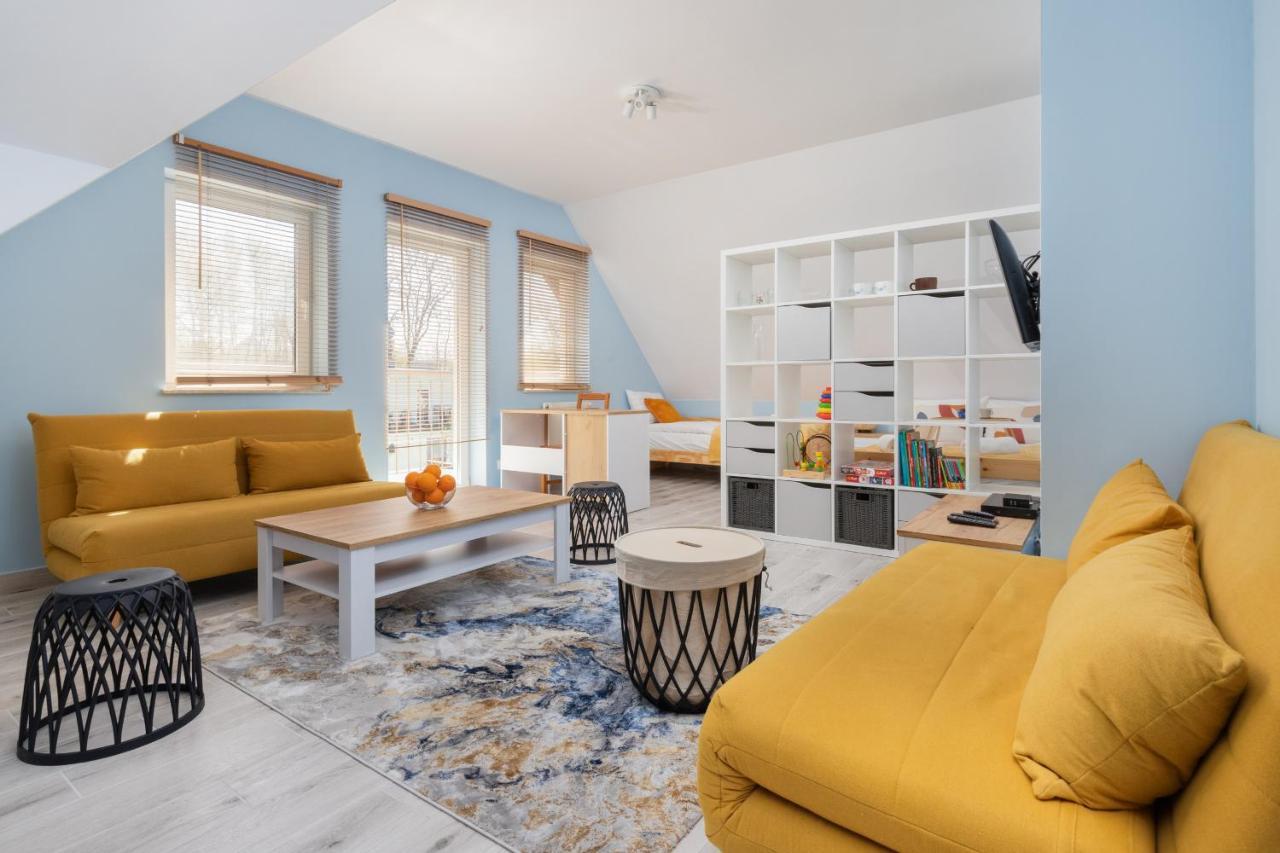 Comfy Studio Zamkowa 400M From The Beach By Noclegi Renters Puck Exterior photo