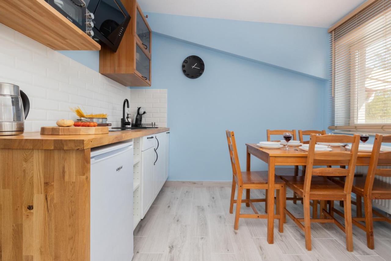 Comfy Studio Zamkowa 400M From The Beach By Noclegi Renters Puck Exterior photo
