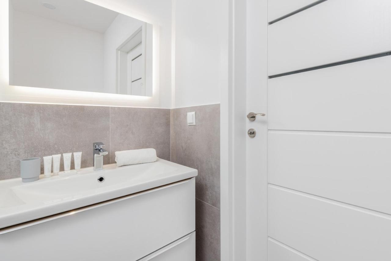 Comfy Studio Zamkowa 400M From The Beach By Noclegi Renters Puck Exterior photo