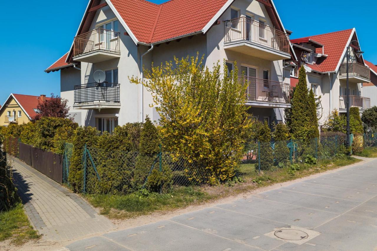 Comfy Studio Zamkowa 400M From The Beach By Noclegi Renters Puck Exterior photo