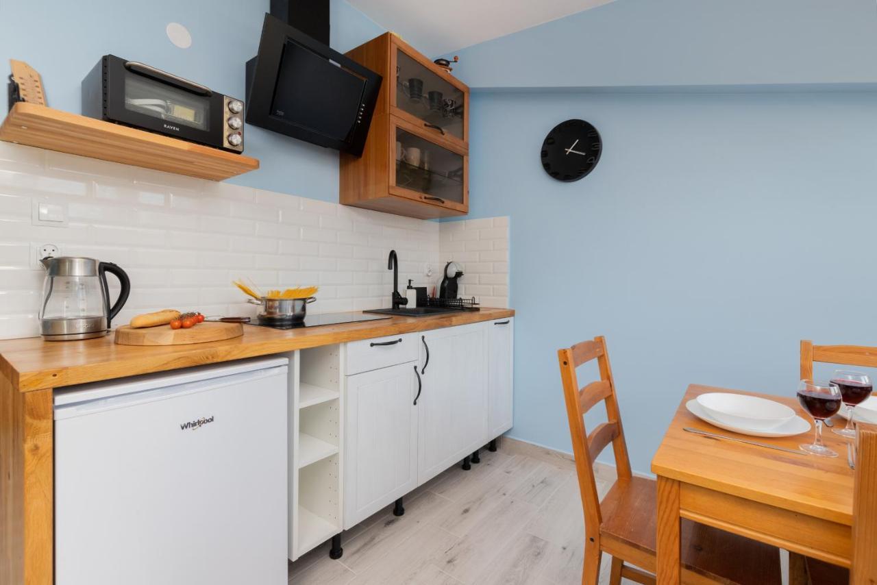Comfy Studio Zamkowa 400M From The Beach By Noclegi Renters Puck Exterior photo